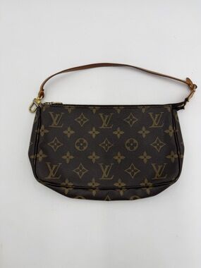 Louis Vuitton Pochette Accessoires